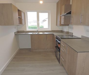 2 bedroom apartment to rent - Photo 4