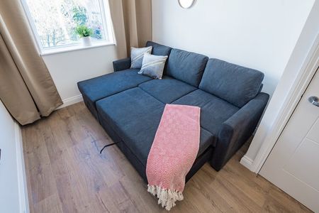 Sussex Gardens - Photo 2