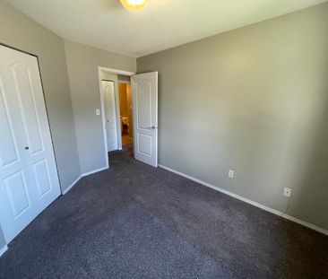 Reno’d Ground Floor 2-Bed Condo Unit - Photo 4