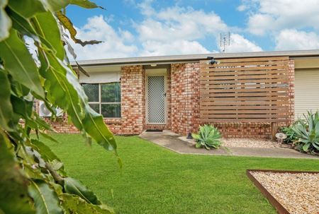 Renovated 3 bedroom home with large shed & aside access situated in Andergrove - Photo 2