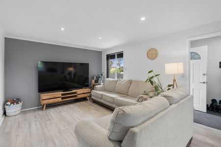 18 Mockridge Road, Clarendon Vale TAS 7019 - House For Rent | Domain - Photo 3