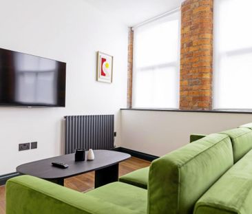 2 bedroom flat to rent - Photo 2