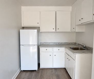For Lease - 1201 Cedar Street Unit# 6, Oshawa, Ontario - Photo 1