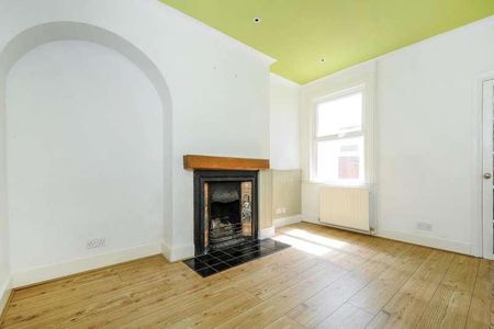 Albion Street, Aylesbury, HP20 - Photo 2