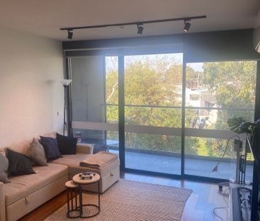 West Footscray - Photo 1