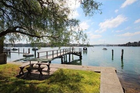 Abbotsford - Photo 4