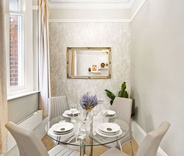 The Forbury - Photo 4