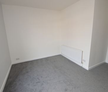 2 Bedroom Terraced House - Photo 1