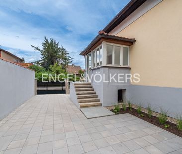 Pronájem vily 165 m², V Předním Veleslavíně 474, Praha Vokovice - Photo 1