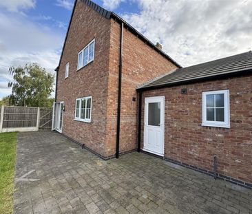 The Paddock, Stonebow Road, Pershore - Photo 4