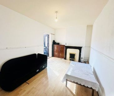 Gregory Boulevard, Nottingham, NG7 - Photo 2