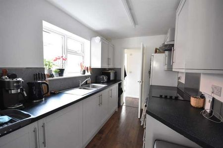 Kings Road, Caversham, Reading, RG4 - Photo 4