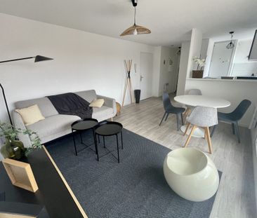 Location Appartement 2 pièces 41m² LA MADELEINE 59110 - Photo 2