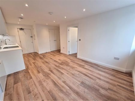 1 bedroom apartment to rent - Photo 2