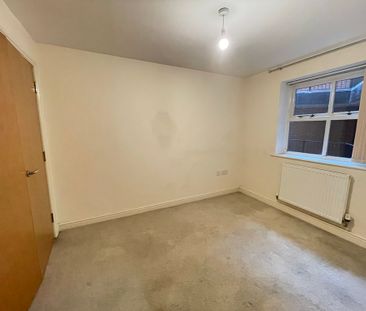 2 bedroom Apartment to let - Photo 5