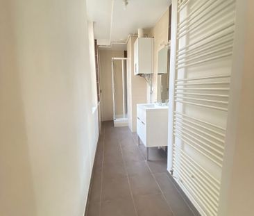 Location Appartement 2 pièces 52m² - Photo 6