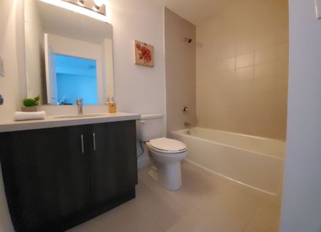 For Lease - 101 Shoreview Place Unit# 437, Hamilton, Ontario - Photo 2