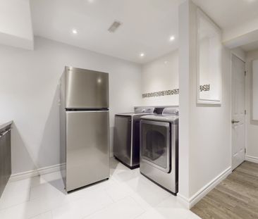 For Lease - 92 Barnwood Drive, Richmond Hill, Ontario - Photo 3