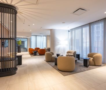 1205 Rue du Square Phillips Montréal (Ville-Marie), QC H3B - Photo 1