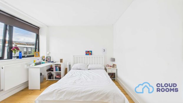 RM3 Westmead | Farnborough | GU14 7SG - Photo 1