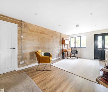 3 bedroom detached house to rent - Photo 5
