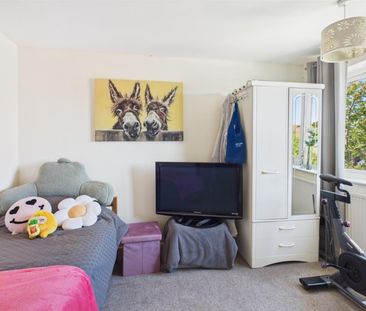 3 BED End of terrace house To rent - Photo 3