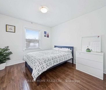 For Lease - 302 Crosby Avenue Unit# Main, Richmond Hill, Ontario - Photo 5