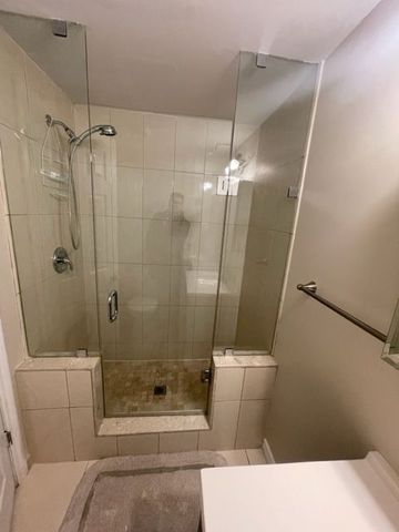 For Lease - 3194 World Series Court, Mississauga, Ontario - Photo 4