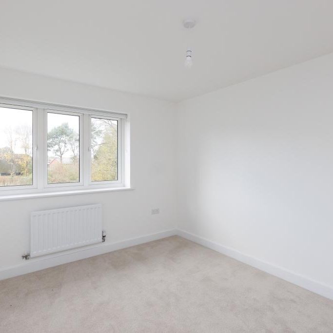 5 bedroom detached house to rent - Photo 1