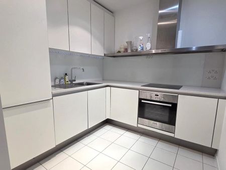 1 bedroom flat to rent - Photo 5