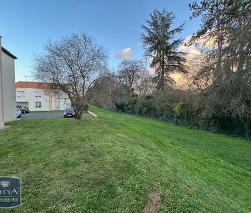 Location Appartement 1 pièce 19m² POITIERS 86000 - Photo 1