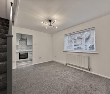 1 bedroom end of terrace house to rent - Photo 2