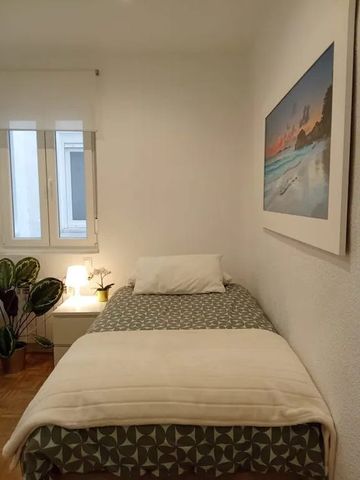 Calle de Tutor, Madrid, Community of Madrid 28008 - Photo 2