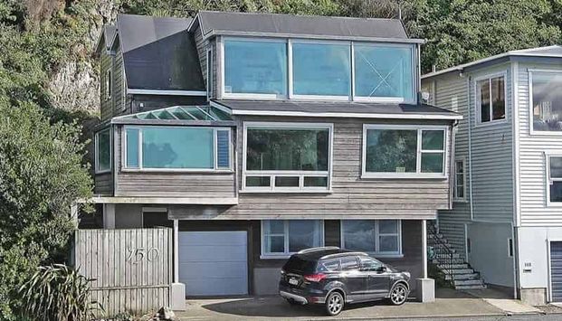 Scenic Waterfront Retreat in Houghton Bay - Photo 1