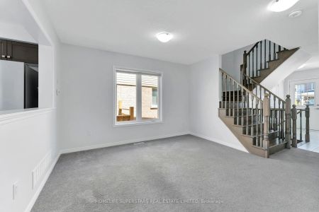 Property For Lease | X9284107 - Photo 5