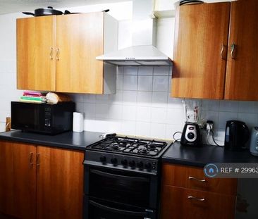 1 bedroom in a house share to rent - Photo 6