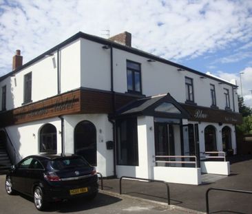 Bar Blue Rooms, South Shields - Photo 3