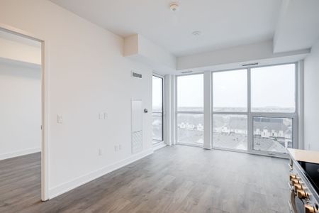 For Lease - 2343 Khalsa Gate Unit# 724, Oakville, Ontario - Photo 2