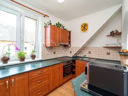 Pronájem bytu 5+1 105 m2 - Fotografie 4