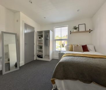 6 bedroom house to rent - Photo 3