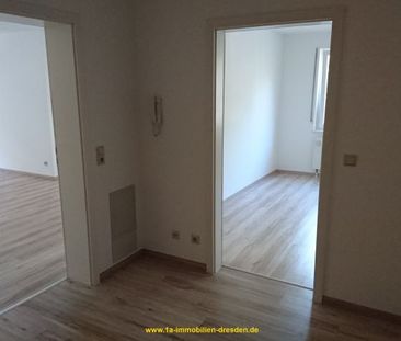 - 2 - Raum Whg. mit Balkon in DD - Plauen - Photo 3
