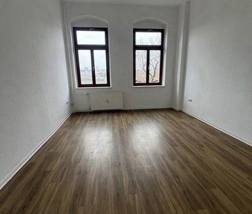 Großzügige 3-Raum-Wohnung mit guter Anbindung in die Innenstadt! - Photo 2