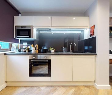 Studio to rent - Photo 4