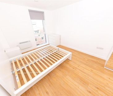 1 bedroom flat to rent - Photo 6