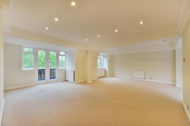 6 bedroom semi-detached house to rent - Photo 1