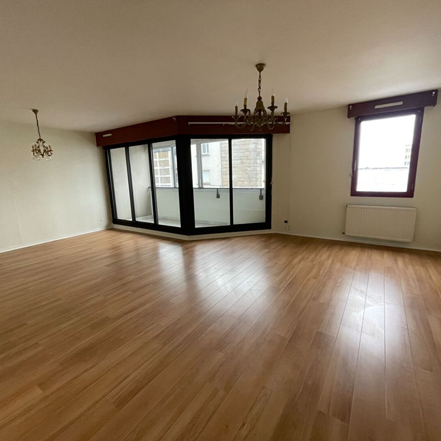 Location Appartement 3 pièces 83m² - Photo 1