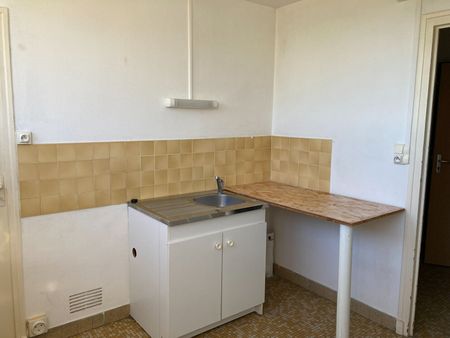 Location Appartement 2 pièces 46m² - Photo 4