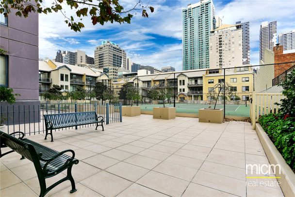 8/33 Jeffcott Street - Photo 1