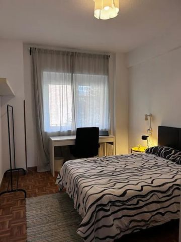 Plaza Manolete, Madrid, Community of Madrid 28020 - Photo 2