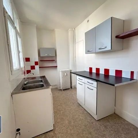 Appartement à louer 4 pièces 67.81m² - Photo 1